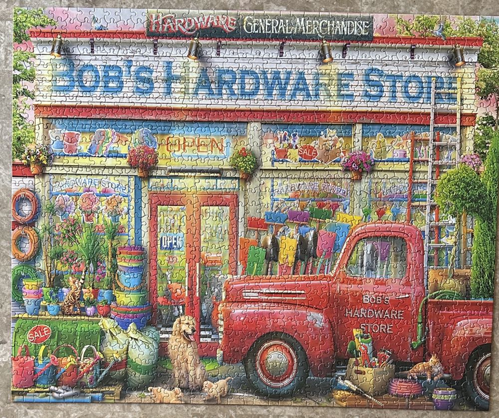 Bob’s Hardware - White Mountain puzzle collectible [Barcode 724819265749] - Main Image 3