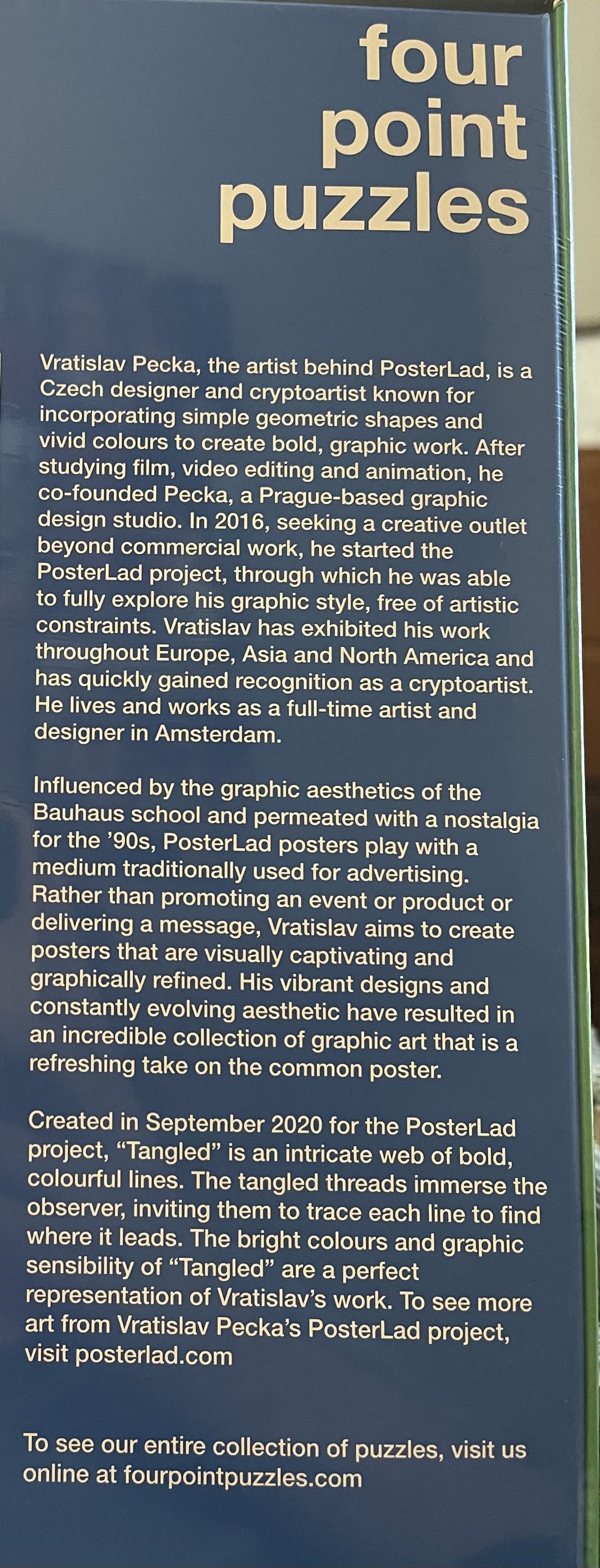 Tangled - Four Point Puzzles puzzle collectible [Barcode 628011910080] - Main Image 2