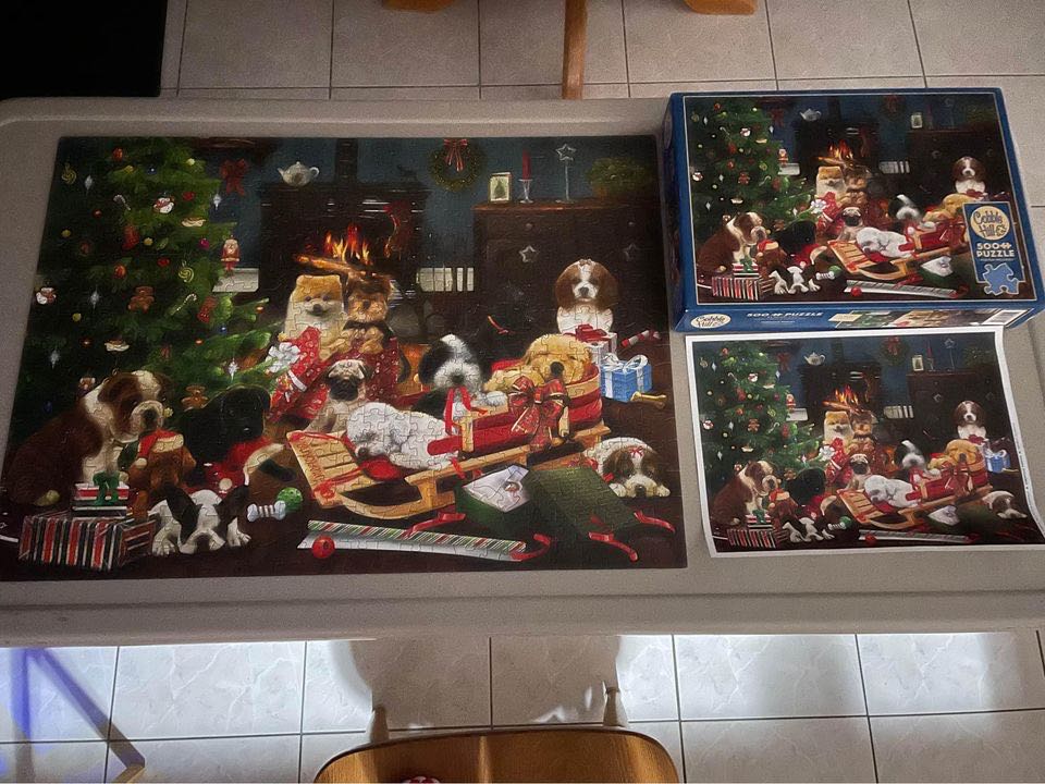 Christmas Puppies - Cobble Hill puzzle collectible [Barcode 625012521192] - Main Image 3