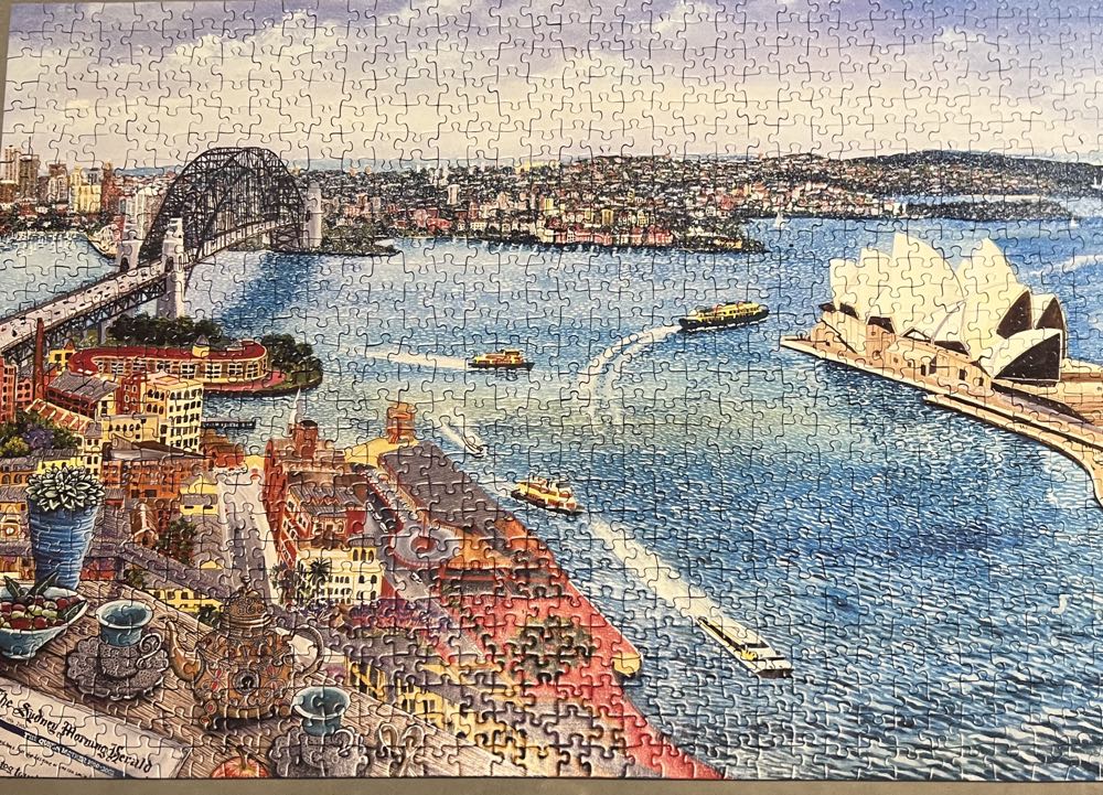 Tea and Papers - Ravensburger puzzle collectible [Barcode 4005556901036] - Main Image 2