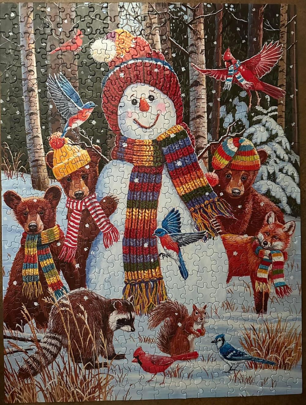 Visiting The Snowman - White Mountain puzzle collectible [Barcode 724819265213] - Main Image 3