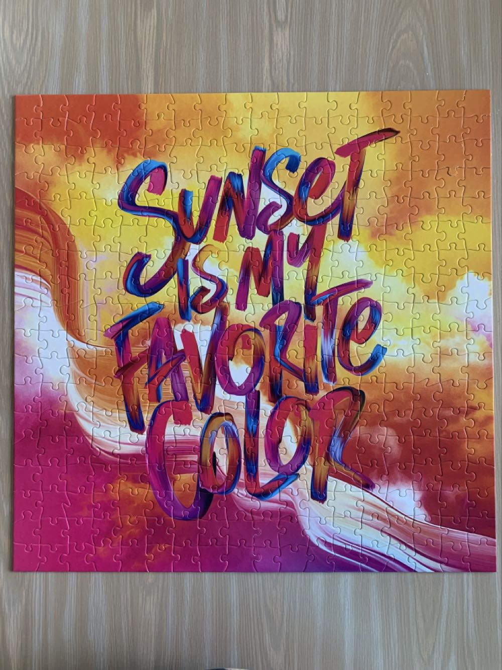 My Favorite Color - Buffalo puzzle collectible [Barcode 079346027996] - Main Image 2