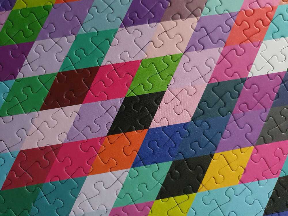 Crowdberries - Cloudberries puzzle collectible [Barcode 5060602330306] - Main Image 3