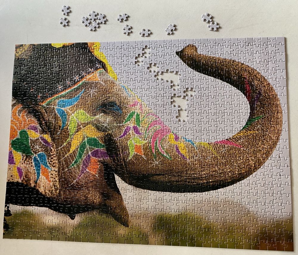 Havana Heights - Havana Nights puzzle collectible [Barcode 191205439723] - Main Image 2