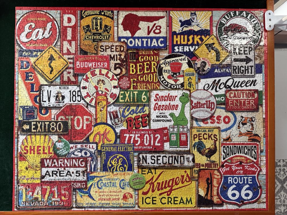 Great Old Signs - White Mountain puzzle collectible - Main Image 2