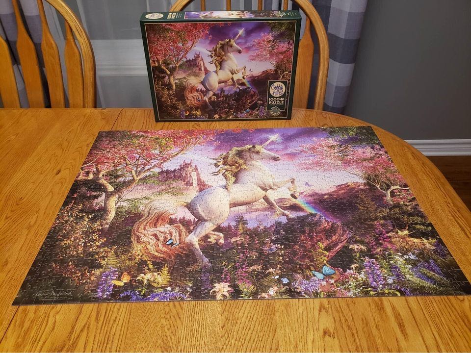 Unicorn - Stephanie - Cobble Hill puzzle collectible [Barcode 625012802321] - Main Image 3
