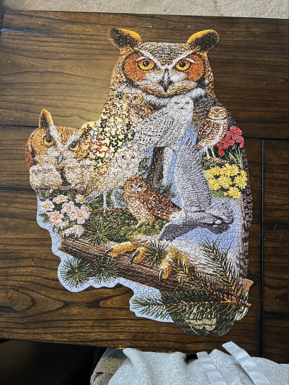 The Watchers - Bits And Pieces puzzle collectible [Barcode 192949020932] - Main Image 2