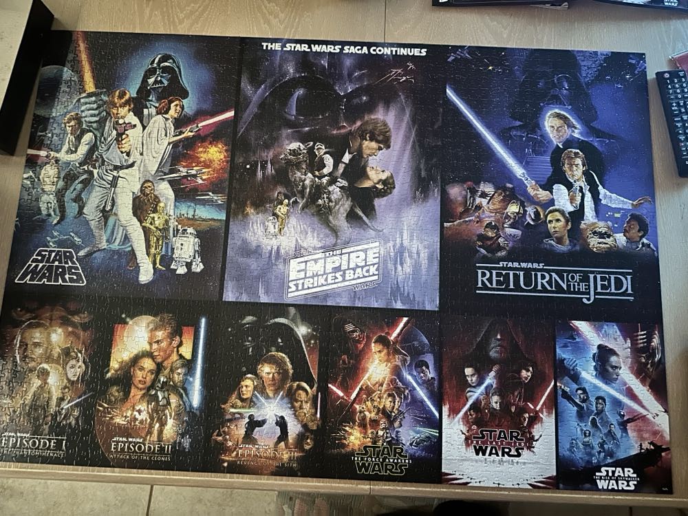 The Star Wars Saga Continues Posters - Buffalo Games puzzle collectible [Barcode 079346021253] - Main Image 2
