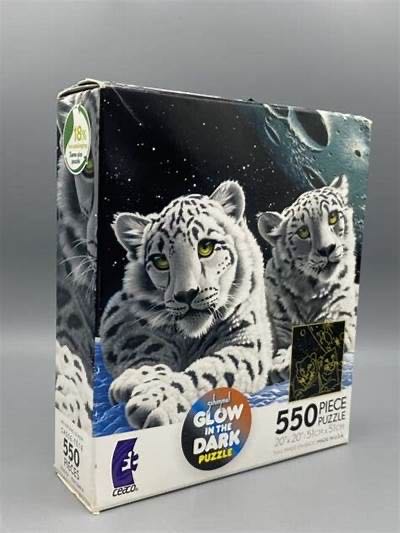 Lair Of The Snow Leopards -  Ceaco puzzle collectible [Barcode 021081023498] - Main Image 2