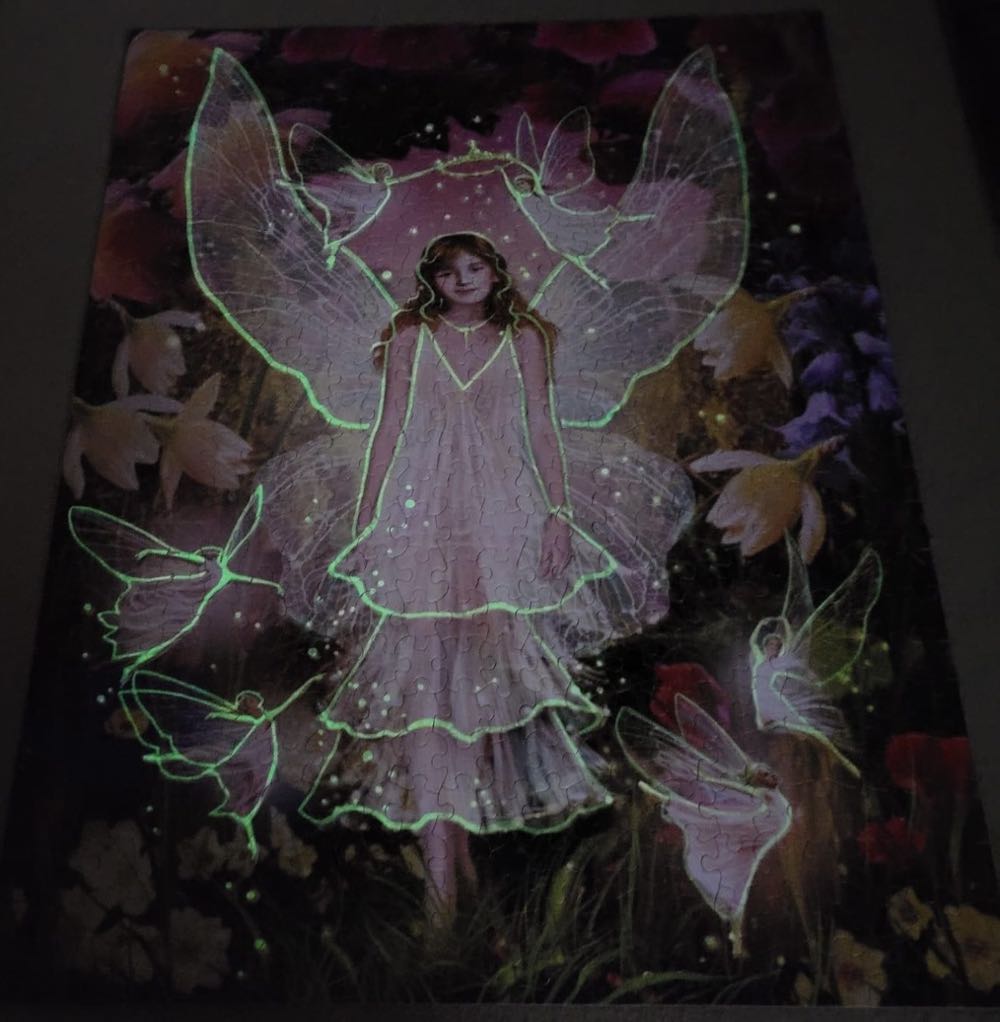 Fairy Crowning-TRADED - White Mountain Puzzles puzzle collectible [Barcode 724819249510] - Main Image 3