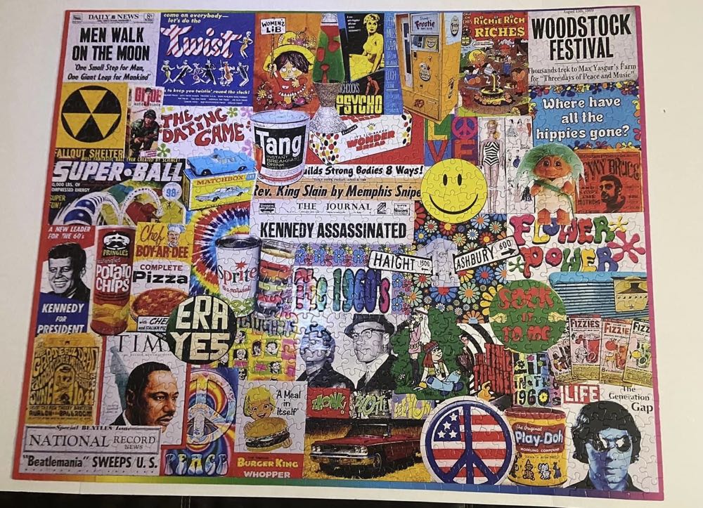 Life in the 60’s🧩 - White Mountain puzzle collectible - Main Image 2