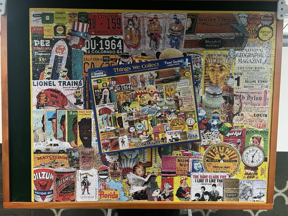 Things We Collect - White Mountain puzzle collectible - Main Image 3