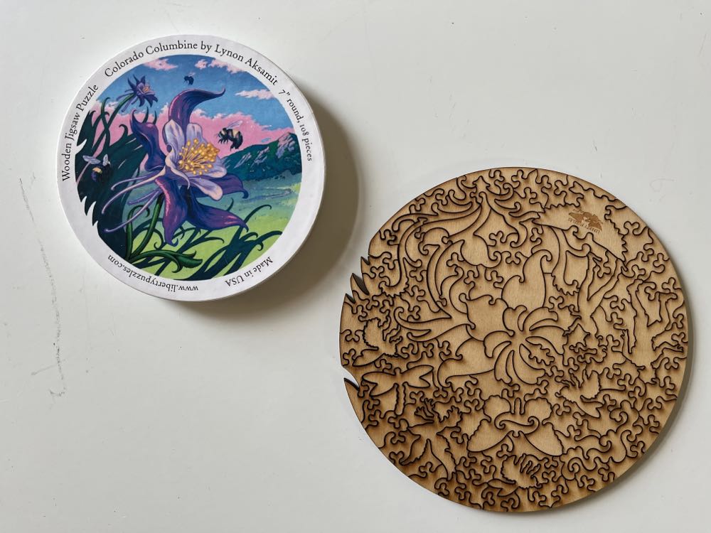 Colorado Columbine - Liberty Puzzles 🇺🇸 puzzle collectible - Main Image 3