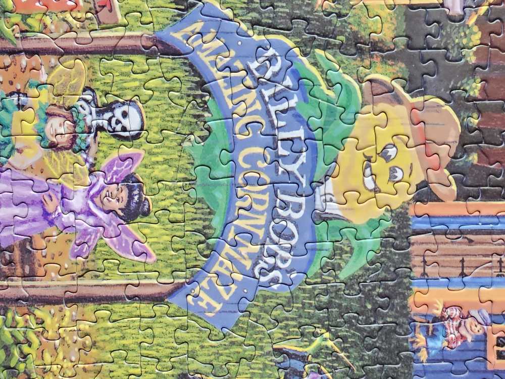 Scarecrow Festival - Dowdle 🇺🇸 puzzle collectible [Barcode 671095102094] - Main Image 4