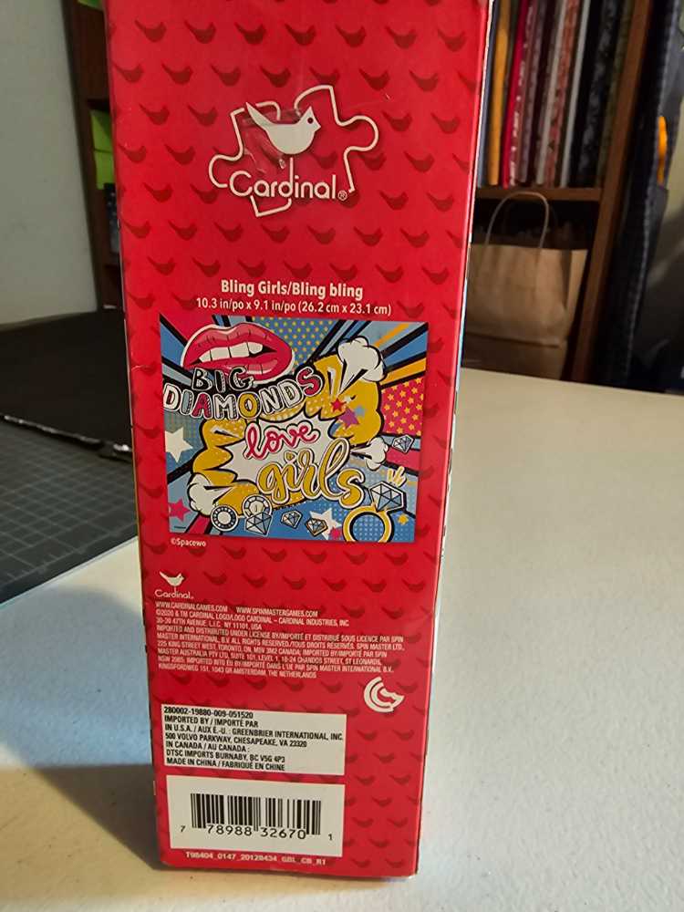 Bling Girls/ Bling Bling - Cardinal 🐦🇺🇸 puzzle collectible [Barcode 778988326701] - Main Image 2