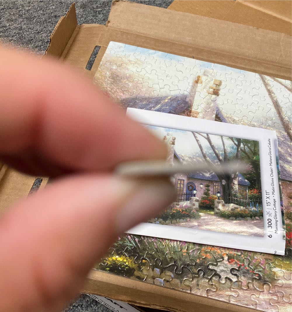 Morning Glory Cottage - Thomas Kinkade puzzle collectible - Main Image 4