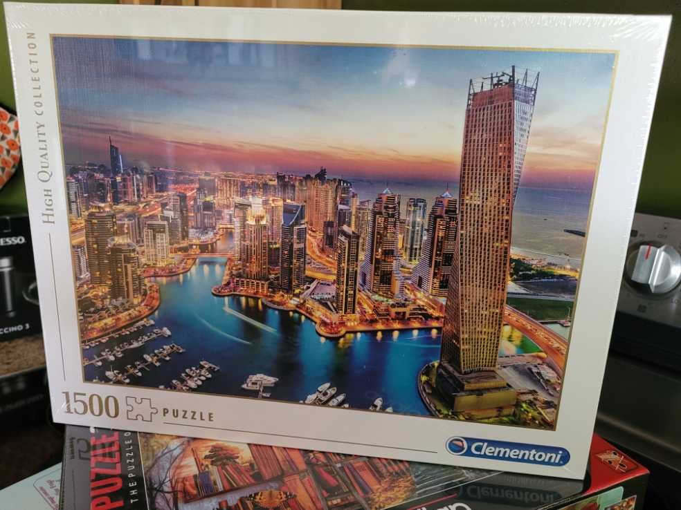 Dubai marina - Clementoni puzzle collectible [Barcode 8005125318148] - Main Image 2