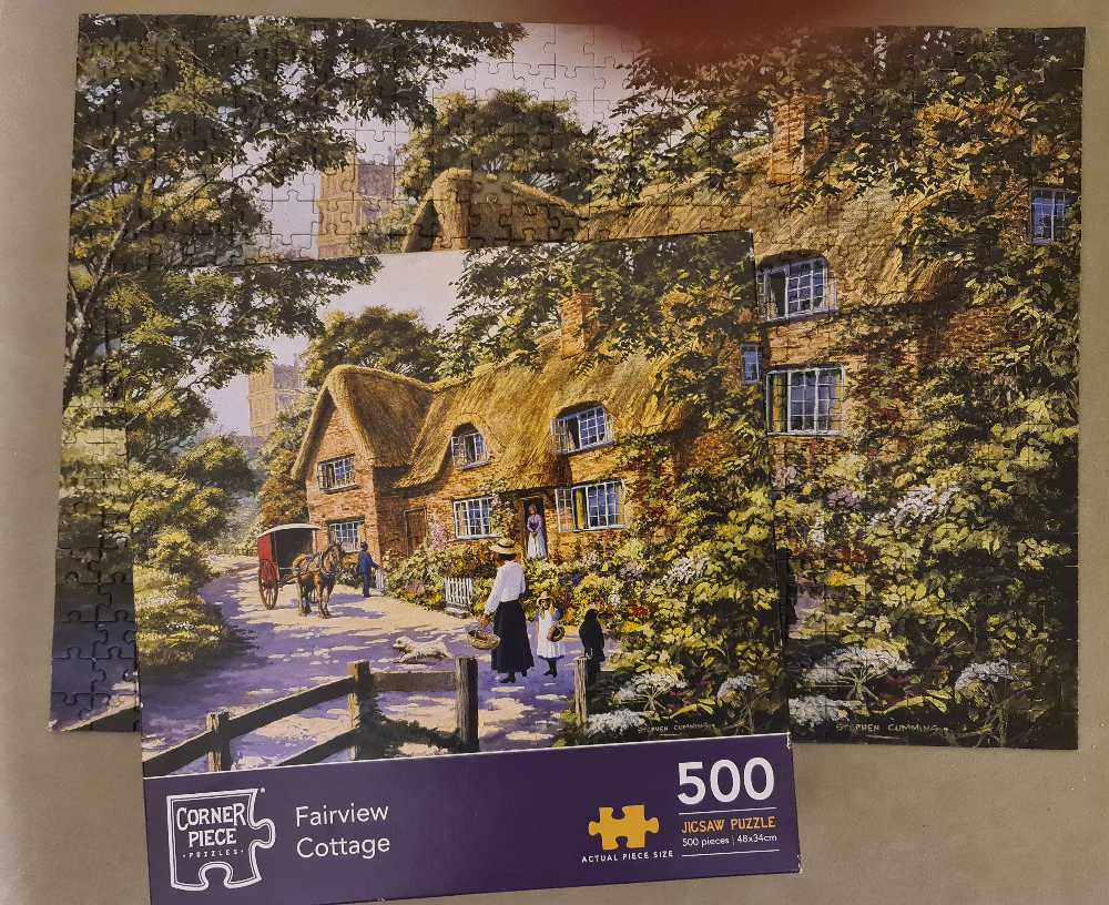 *Fairview Cottage 😁 COMPLETED 15/11/2022 - Corner Piece 🇬🇧 puzzle collectible [Barcode 5052089269439] - Main Image 3