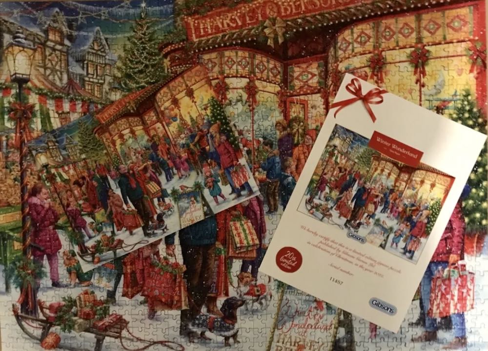 Winter Wonderland - Gibsons puzzle collectible [Barcode 5012269020229] - Main Image 4