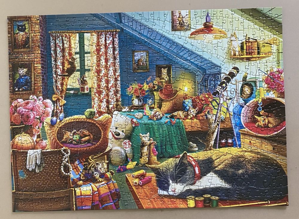 Sunset Naptime - MasterPieces puzzle collectible [Barcode 705988322945] - Main Image 4