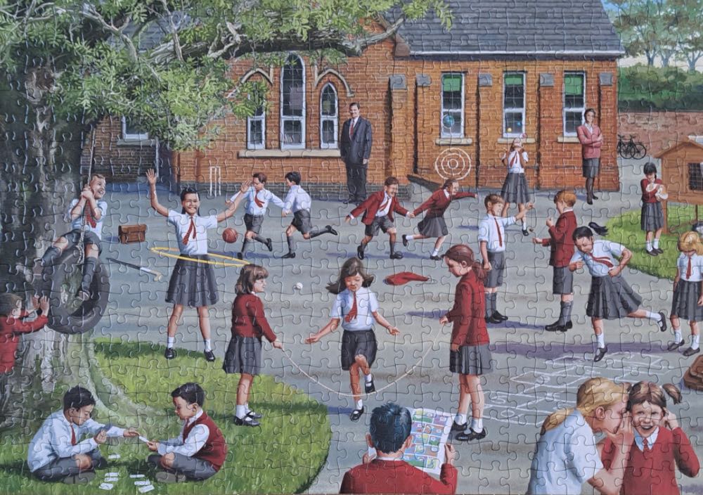 Back To School (Petra Lenen) - Falcon de luxe puzzle collectible [Barcode 8710126110652] - Main Image 4