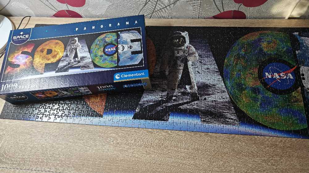 Space - Clementoni puzzle collectible [Barcode 8005125396382] - Main Image 4