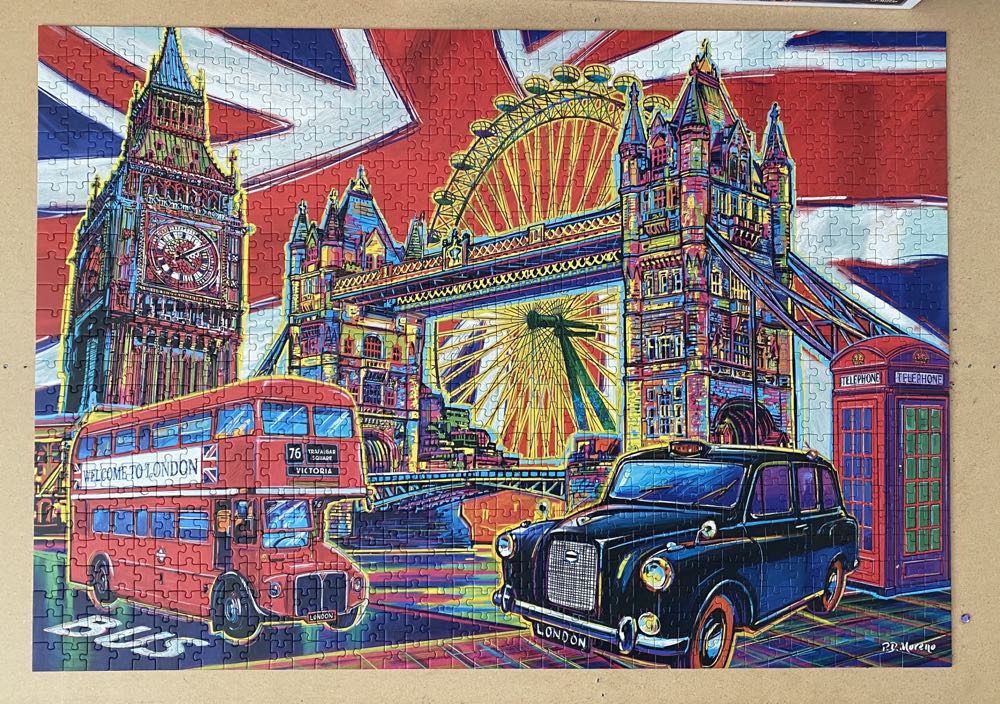London - Trefl puzzle collectible [Barcode 5900511105254] - Main Image 2