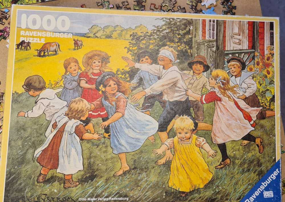 Colour Trio - Puzzle Of The World