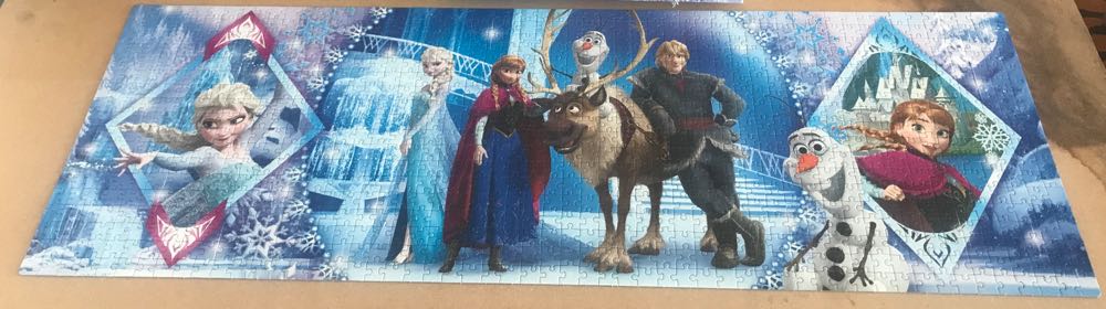 Frozen Panorama - Clementoni puzzle collectible - Main Image 2