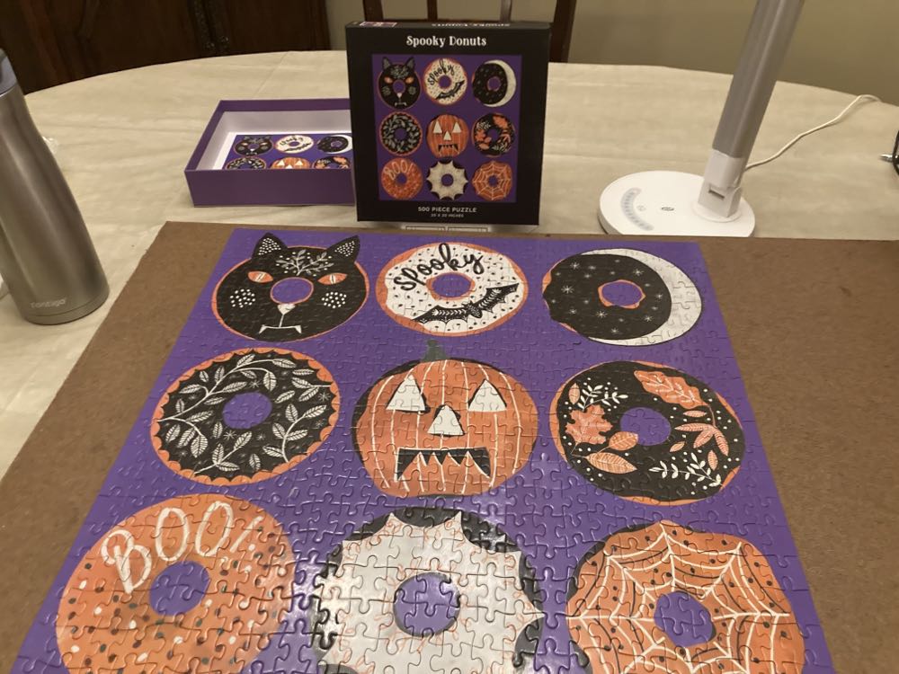 Spooky Donuts - Galison puzzle collectible [Barcode 9780735375949] - Main Image 2
