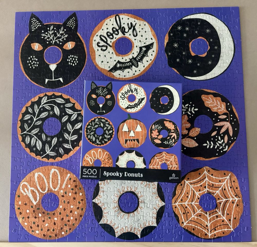 Spooky Donuts - Galison puzzle collectible [Barcode 9780735375949] - Main Image 4