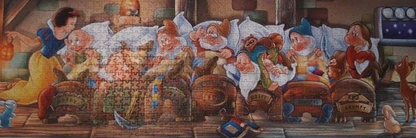 Snow White And the Seven Dwarfs 🟦 - Clementoni puzzle collectible [Barcode 8005125312825] - Main Image 3