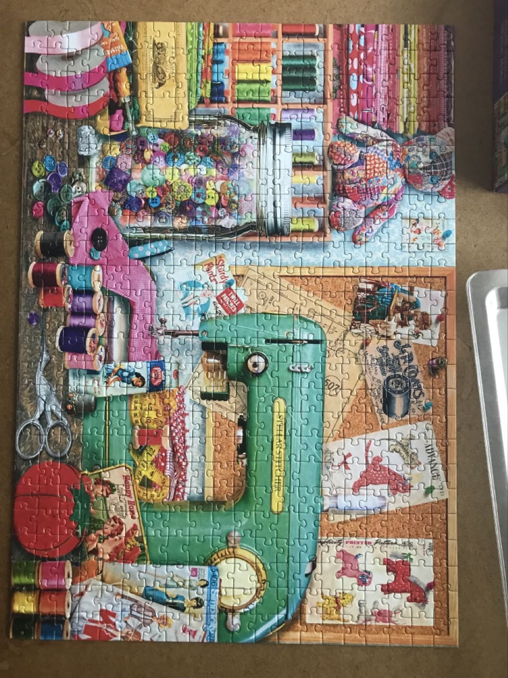 The Sewing Desk - Corner Piece puzzle collectible [Barcode 5052089309807] - Main Image 2