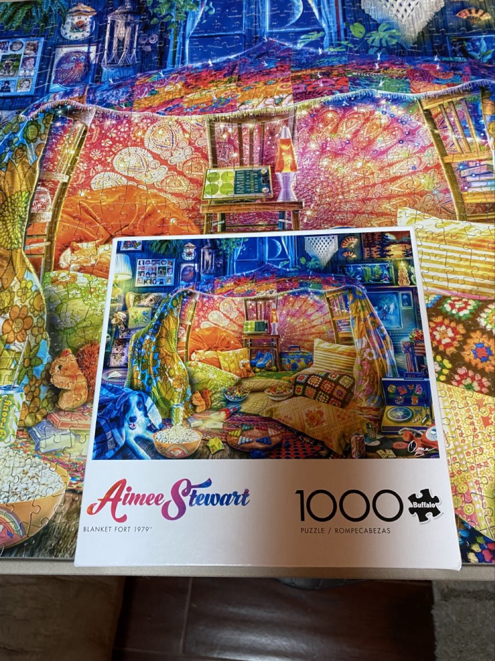 Aimee Stewart: Blanket Fort 1979 - Buffalo Games puzzle collectible [Barcode 079346127313] - Main Image 3