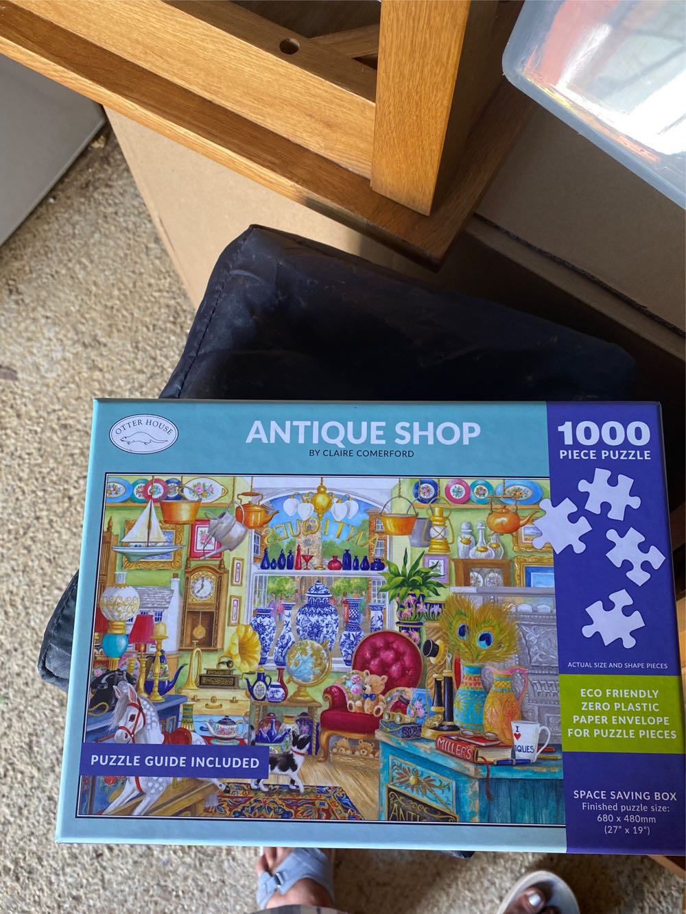 Antique Shop  - Otter House puzzle collectible [Barcode 5017680065514] - Main Image 2