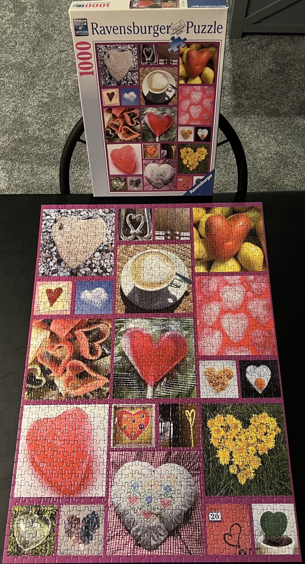 Hearts Abound - Ravensburger puzzle collectible [Barcode 4005556191840] - Main Image 3