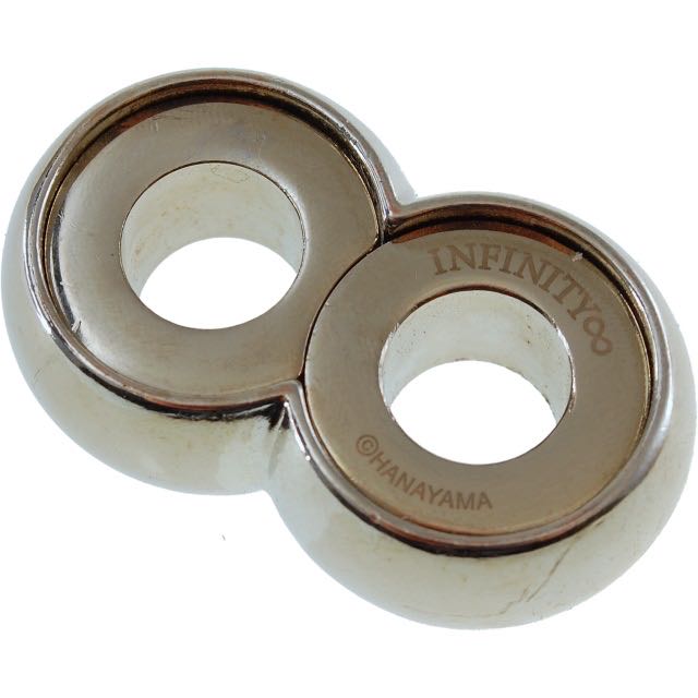 Hanayama INFINITY Lvl 6  puzzle collectible [Barcode 023332307982] - Main Image 2