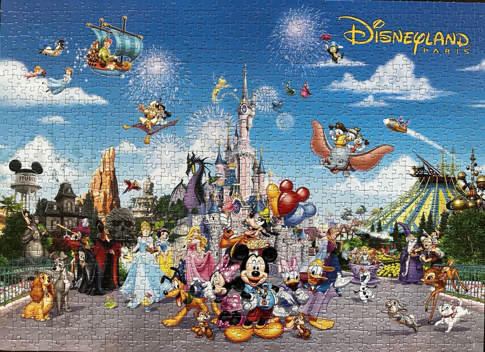 Disneyland Paris - Clementoni puzzle collectible - Main Image 2