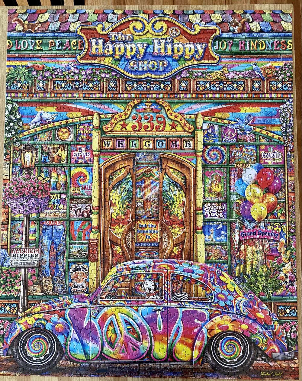 The Happy Hippy Shop - Springbok puzzle collectible [Barcode 091683111282] - Main Image 2