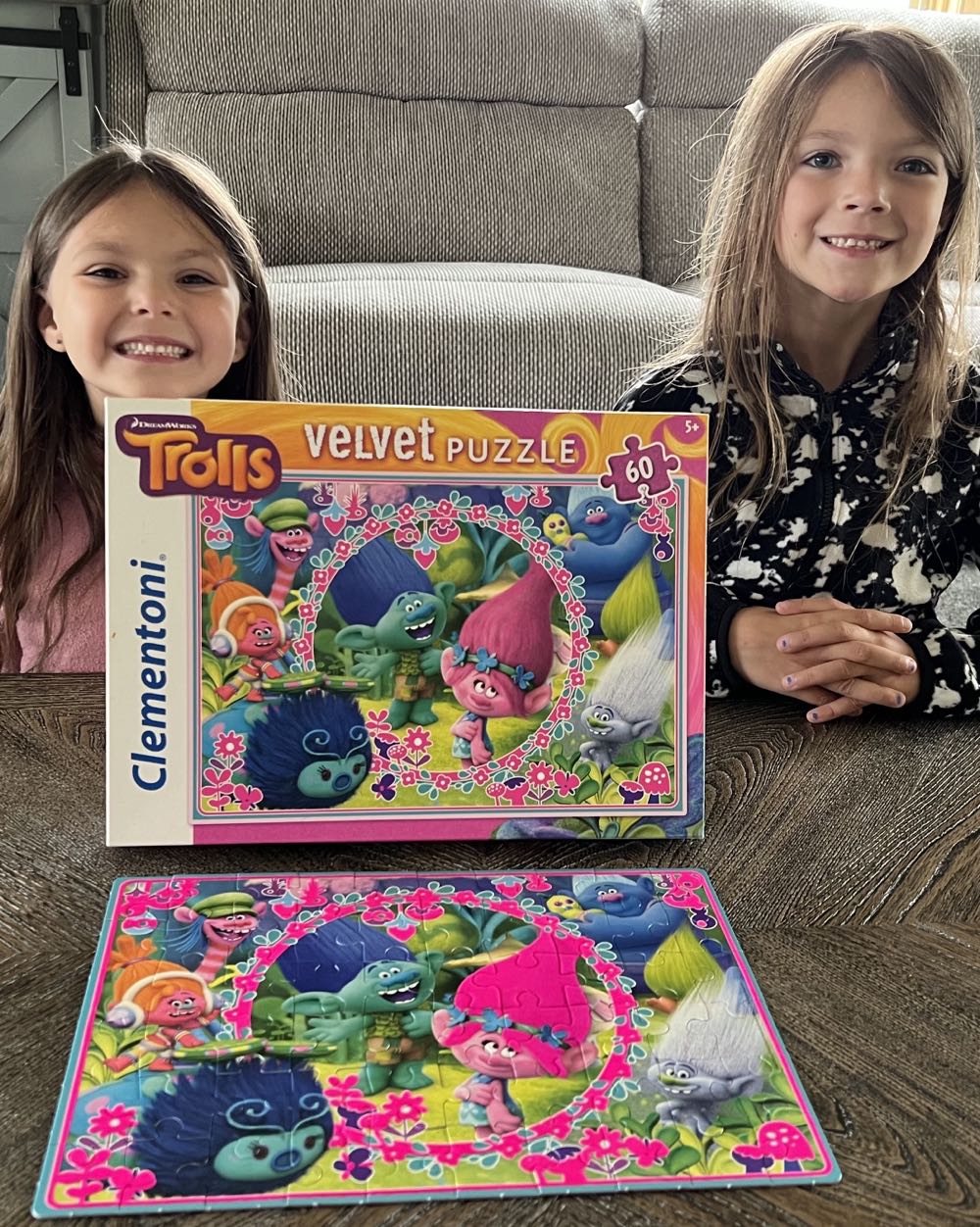 Trolls Velvet-SOLD - Clementoni puzzle collectible [Barcode 8005125201389] - Main Image 3