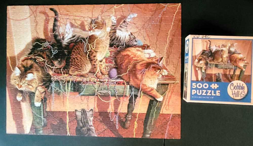 Table Manners - Cobble Hill 🇨🇦 puzzle collectible [Barcode 625012571067] - Main Image 3