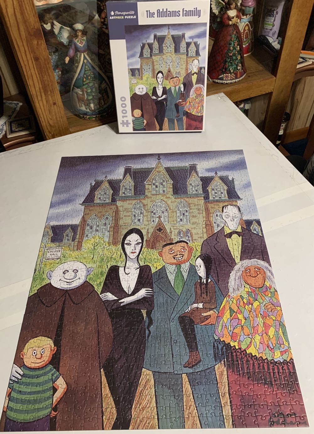 The Addams Family - Pomegranate puzzle collectible [Barcode 9781087506135] - Main Image 2