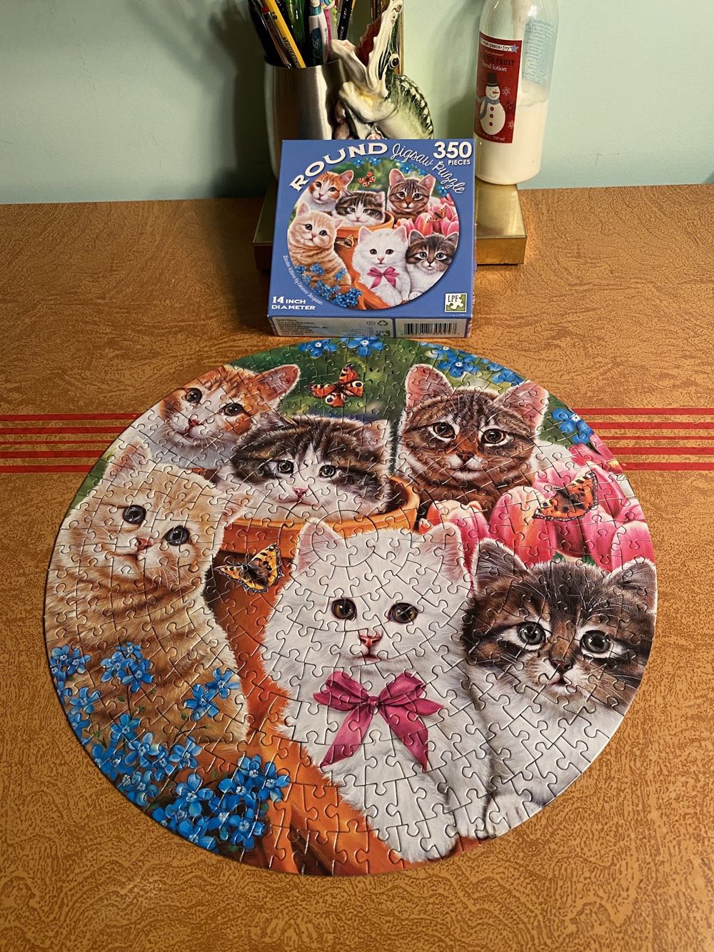 Garden Kittens - Lafayette Puzzle Factory puzzle collectible - Main Image 2