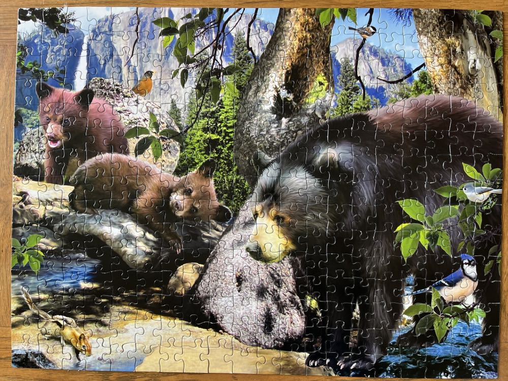 Four Black Bears - SunsOut 🇺🇸 puzzle collectible [Barcode 796780593053] - Main Image 2
