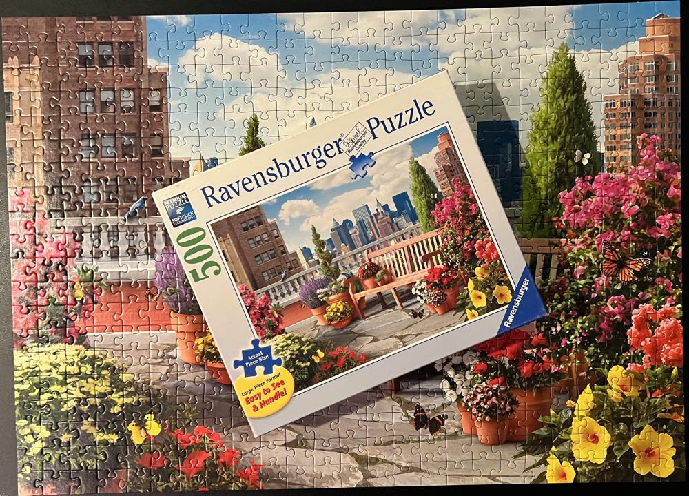 SOLD Rooftop Garden - Ravensburger puzzle collectible [Barcode 4005556148684] - Main Image 4
