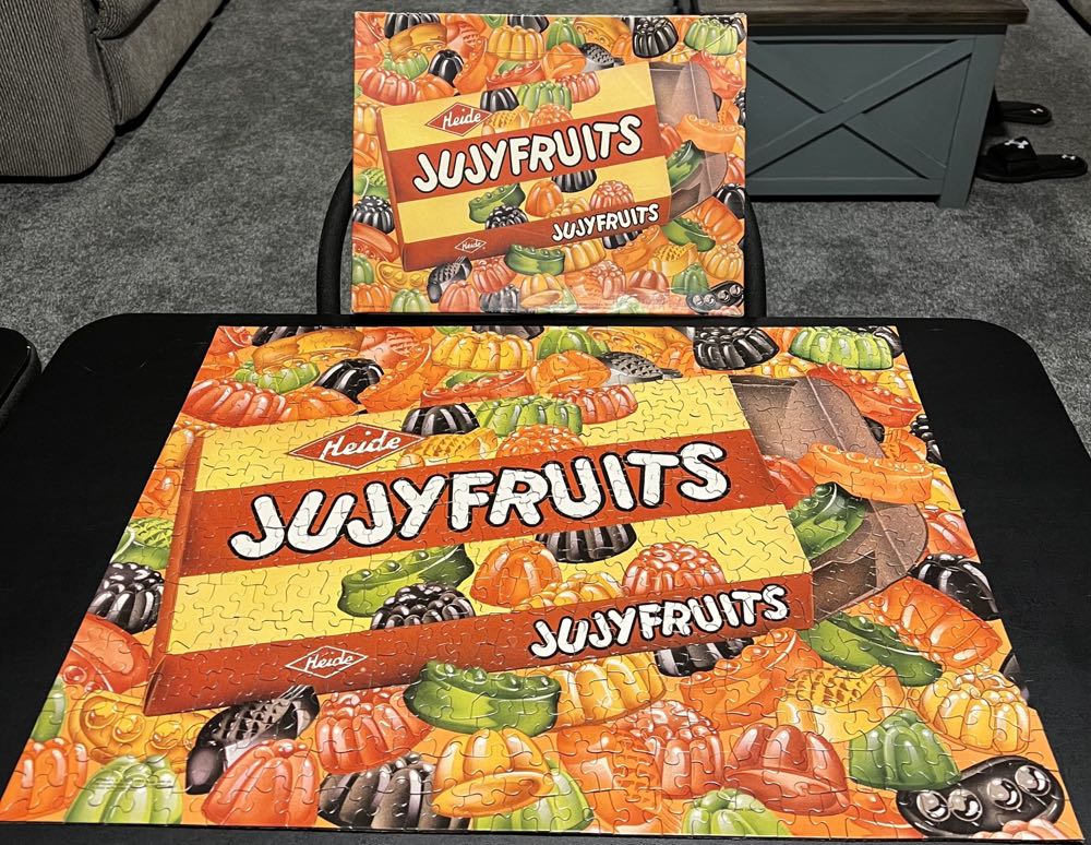 Stuck On Jujyfruits!-241, 8/24/22-SOLD - Springbok puzzle collectible - Main Image 3
