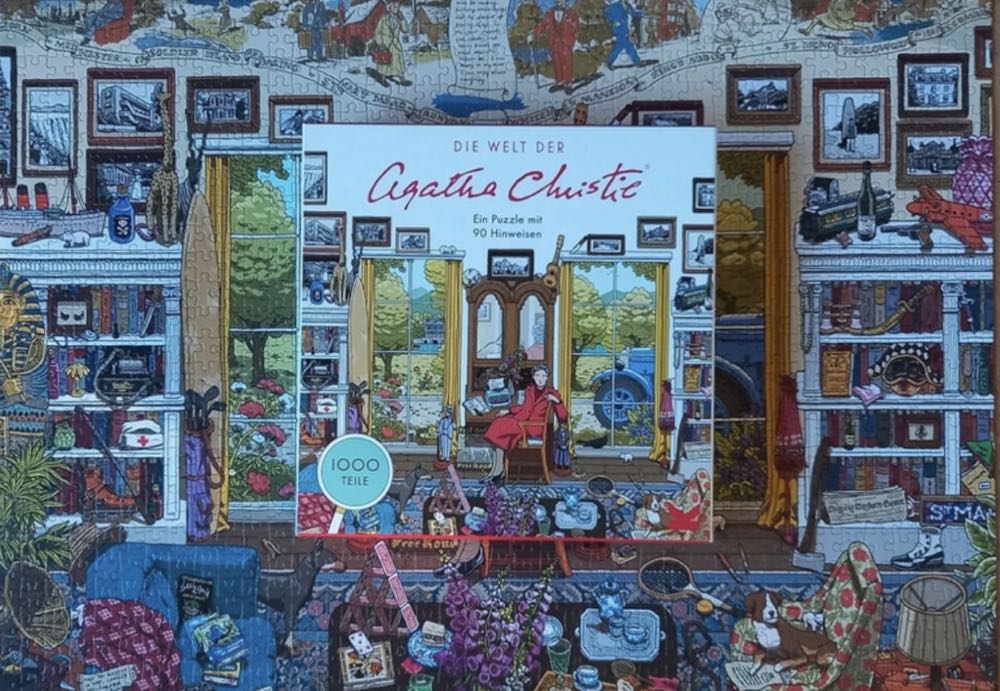 The World Of Agatha Christie - Laurence King puzzle collectible [Barcode 9781399600910] - Main Image 4