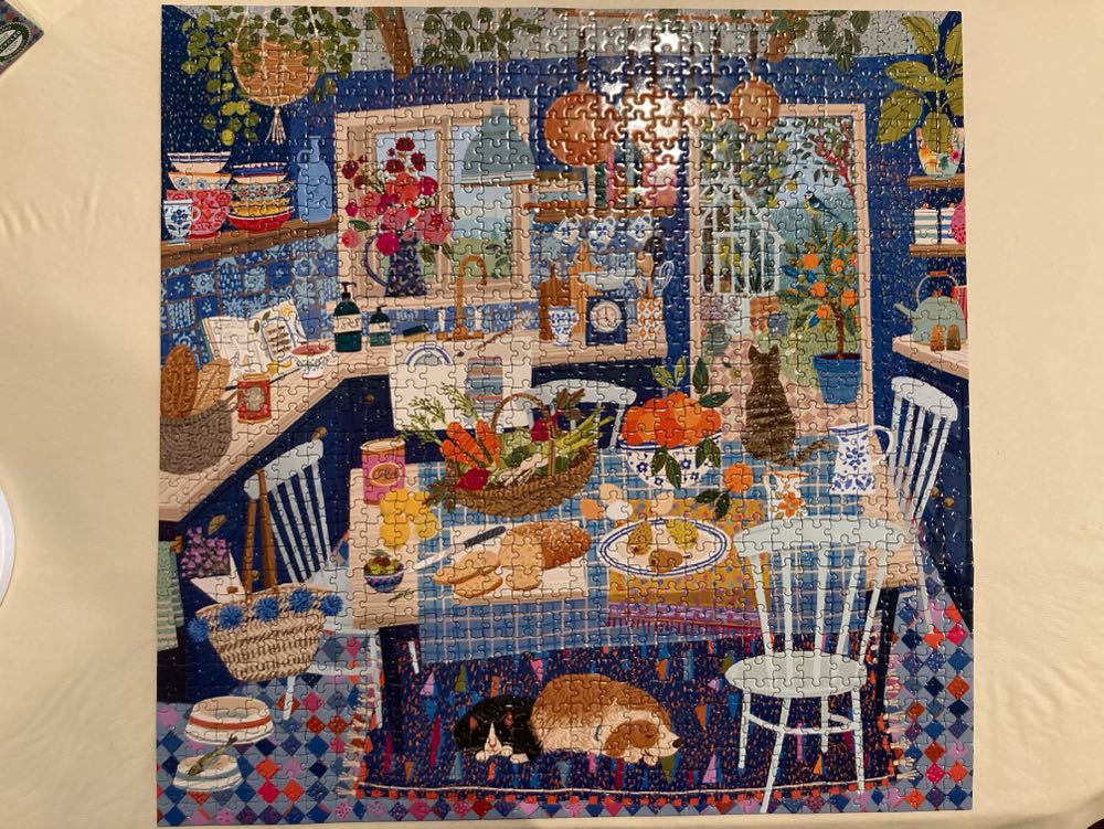 Blue Kitchen - Eeboo puzzle collectible [Barcode 689196512285] - Main Image 4