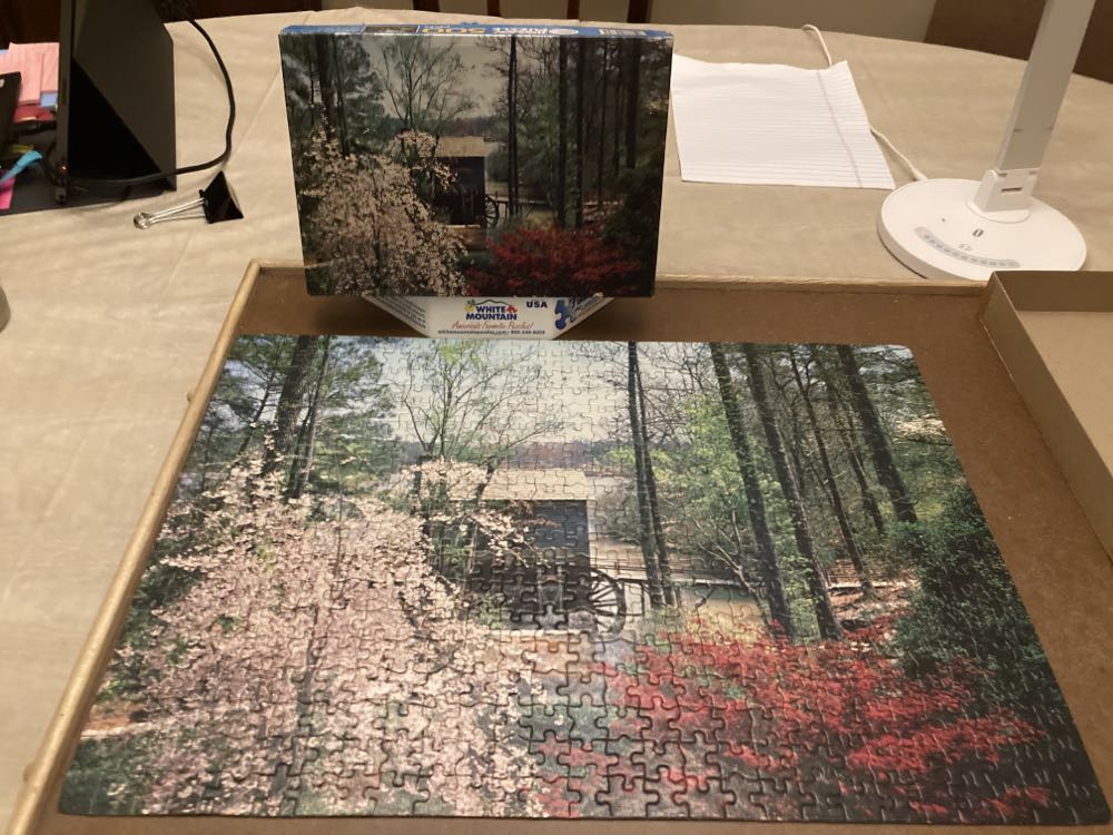 Stone Mountain Georgia - Blue Ribbon Puzzles puzzle collectible [Barcode 032244043895] - Main Image 2