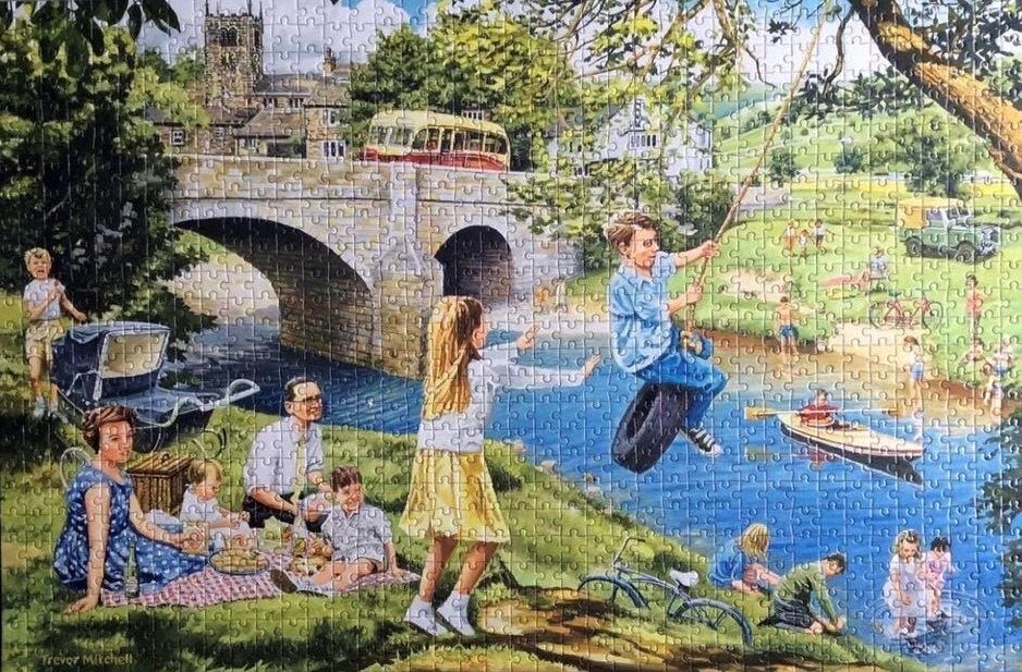 Riverbank Picnic - Corner Piece puzzle collectible [Barcode 5052089293182] - Main Image 2